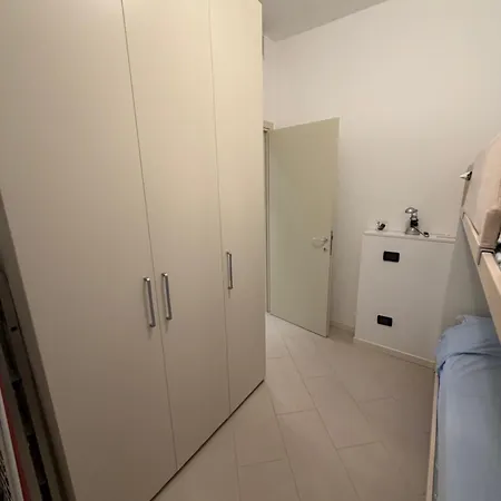Ferrino 3*